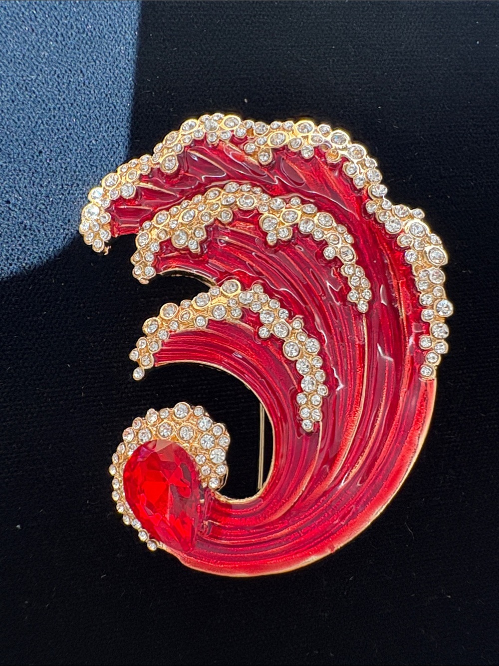 Red Crystal Wave Brooch - Women Jewelry